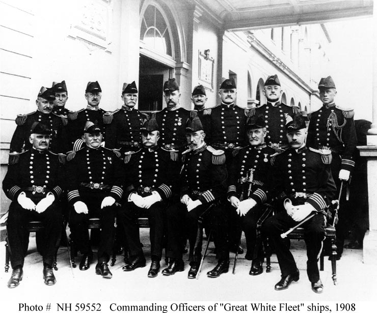 h59552_Commanding Officers